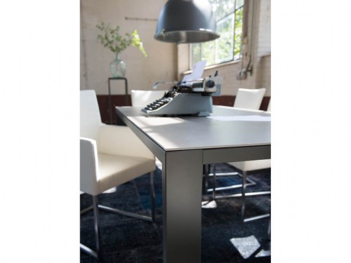 Esszimmertisch EDGE Keramik Dekton Tisch von Bert Plantagie 