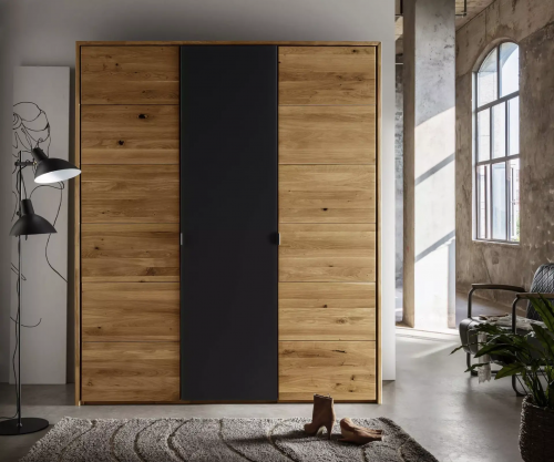 Kleiderschrank-Programm Aktions-Schrank von TPT