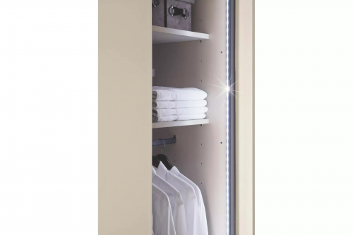 Media von Staud Schwebetürenschrank Media von Staud